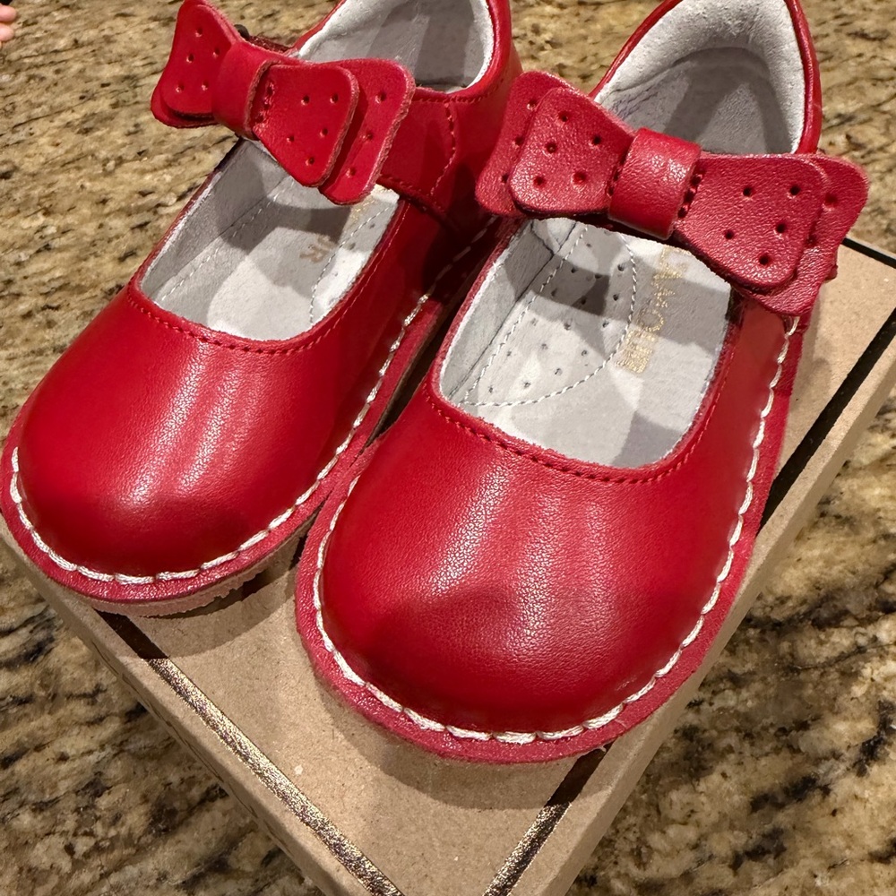 L'Amour Red Dress Shoes with Bow